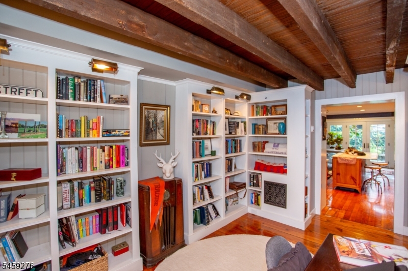 8 Canal Street Lambertville NJ 08530
