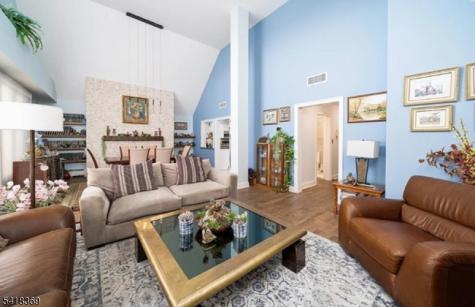 10081 Shearwater Court Jersey City NJ 07305