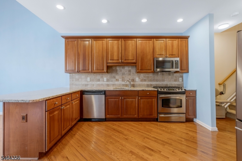 8 Joseph Drive Raritan NJ 08822