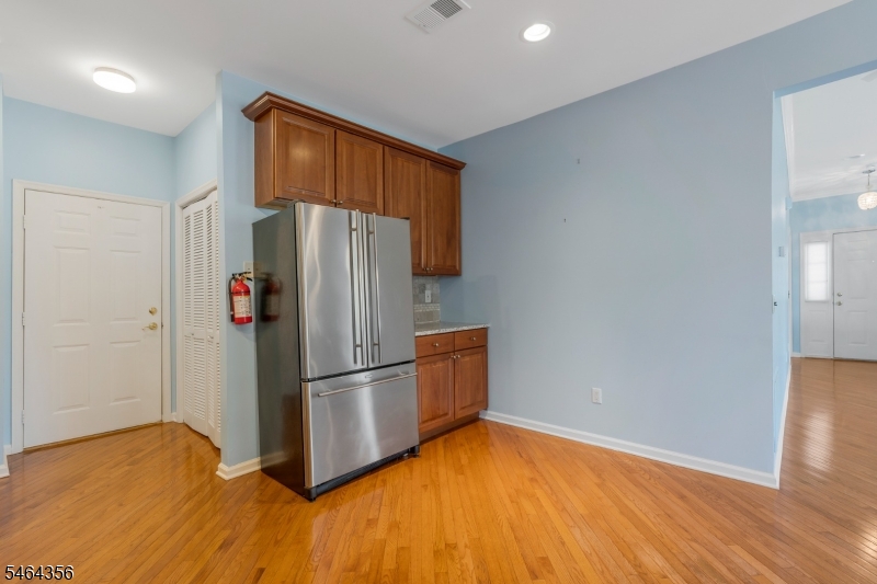 8 Joseph Drive Raritan NJ 08822