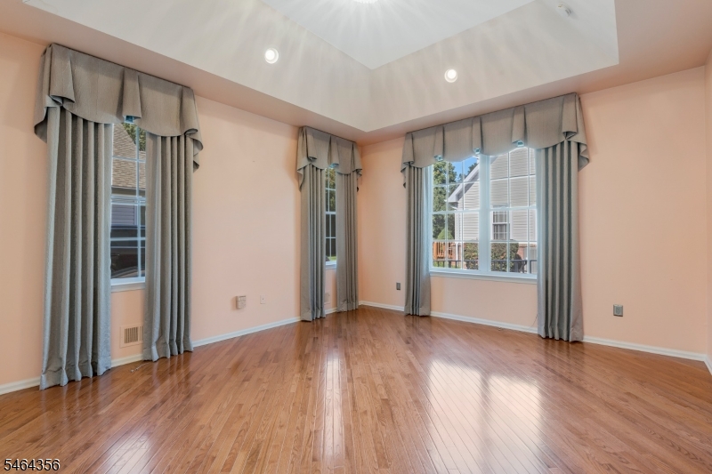 8 Joseph Drive Raritan NJ 08822
