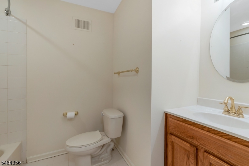 8 Joseph Drive Raritan NJ 08822