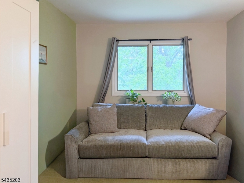 7 Village Way Vernon NJ 07462