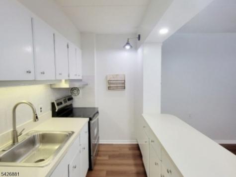 255 Tucker Avenue Union NJ 07083