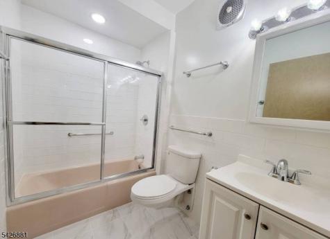 255 Tucker Avenue Union NJ 07083