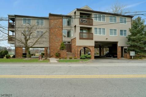 779 Riverside Avenue Lyndhurst NJ 07071