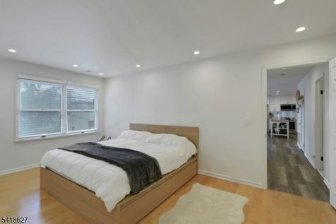 779 Riverside Avenue Lyndhurst NJ 07071