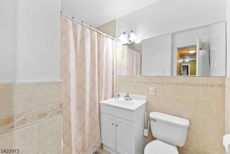 821 Jersey Avenue Elizabeth NJ 07202