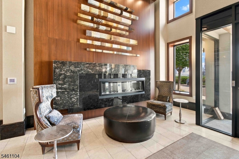 250 Henley Place Weehawken NJ 07086