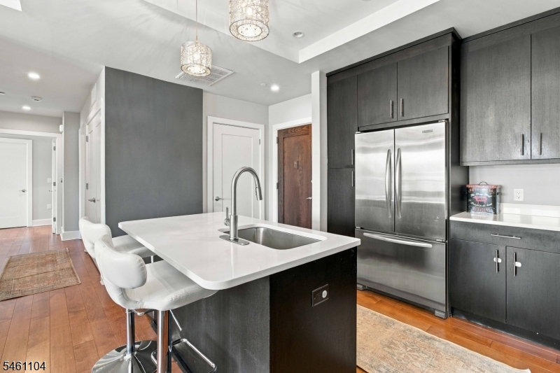 250 Henley Place Weehawken NJ 07086