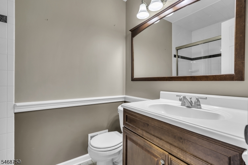 1903 Bayley Court Bridgewater NJ 08807