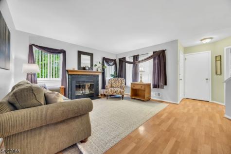 68 Hampton Court Hillsborough NJ 08844