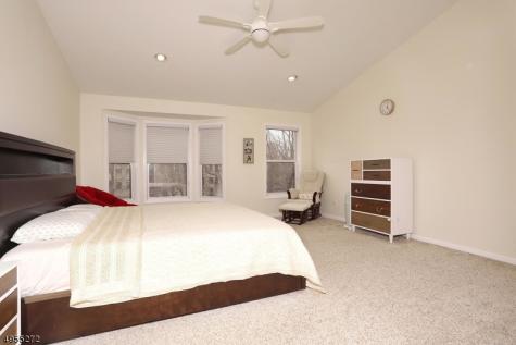 469 Hartford Drive Nutley NJ 07110