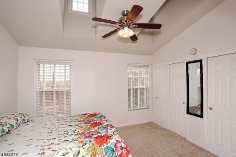 469 Hartford Drive Nutley NJ 07110