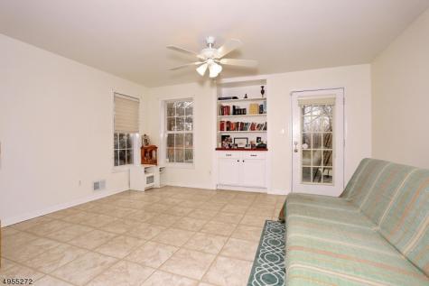 469 Hartford Drive Nutley NJ 07110