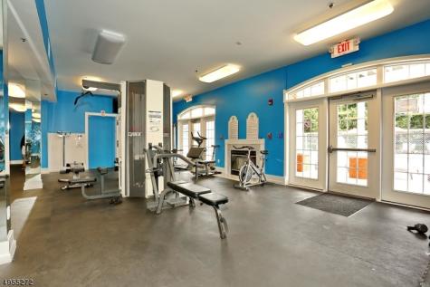 469 Hartford Drive Nutley NJ 07110