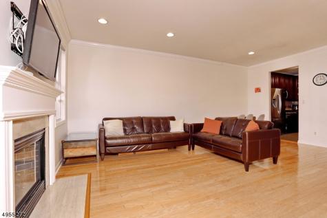 469 Hartford Drive Nutley NJ 07110