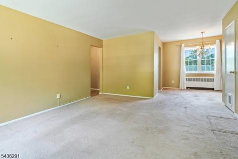 18 Wedgewood Drive Verona NJ 07044