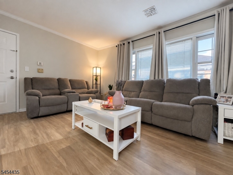 112 Sherwood Avenue Paterson NJ 07502