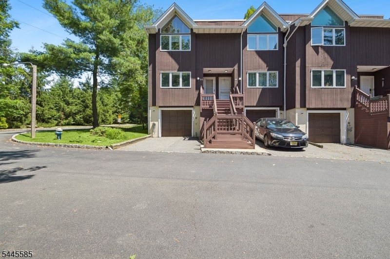 167 Marion Drive West Orange NJ 07052