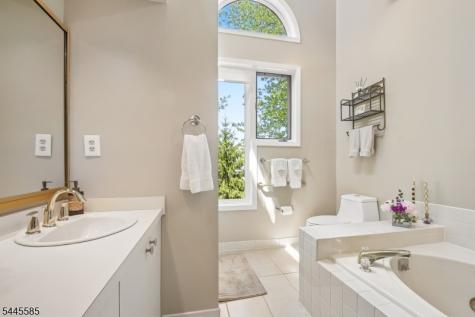167 Marion Drive West Orange NJ 07052
