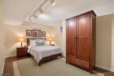 167 Marion Drive West Orange NJ 07052