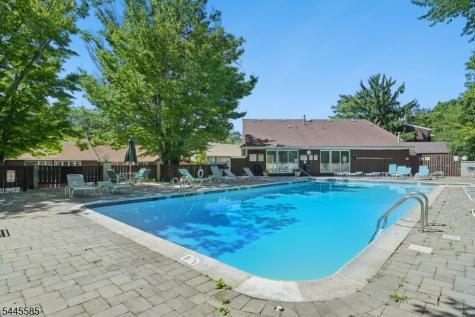 167 Marion Drive West Orange NJ 07052