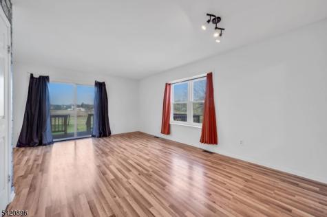 233 Spruce Court Raritan NJ 08822