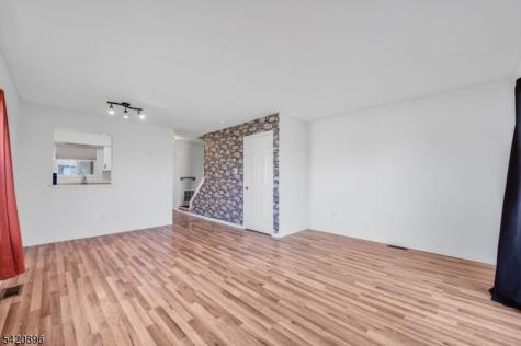 233 Spruce Court Raritan NJ 08822