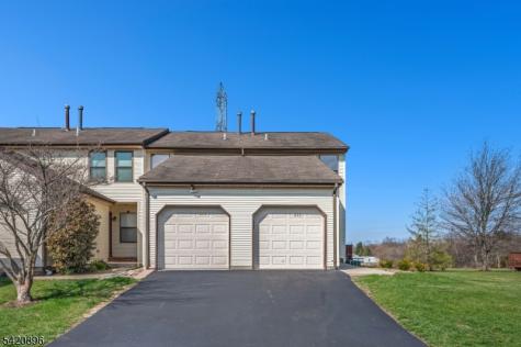 233 Spruce Court Raritan NJ 08822