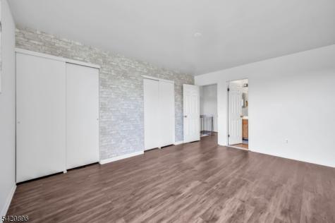 233 Spruce Court Raritan NJ 08822