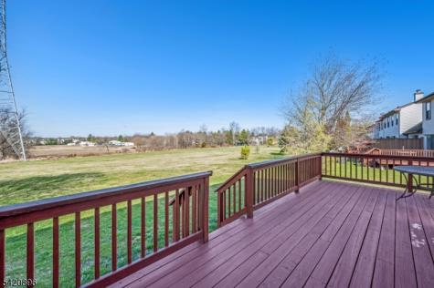 233 Spruce Court Raritan NJ 08822
