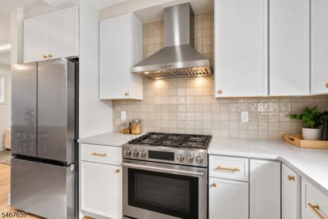 30 Irving St., Unit 1 Montclair NJ 07042