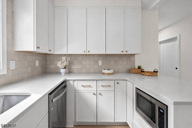 30 Irving St., Unit 1 Montclair NJ 07042