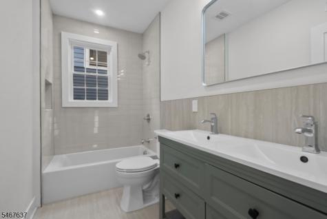 30 Irving St., Unit 1 Montclair NJ 07042