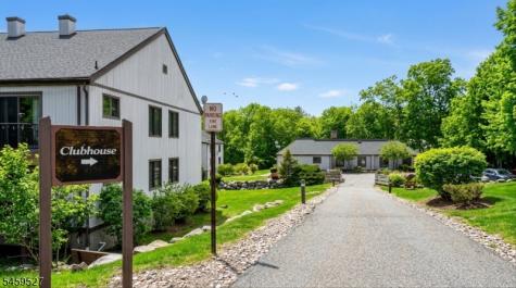 584 Dell Place Stanhope NJ 07874