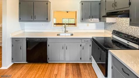 584 Dell Place Stanhope NJ 07874
