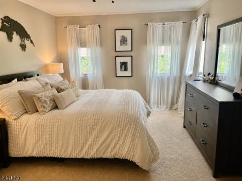 31 Greenbriar Lane Clinton NJ 08801