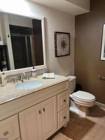 31 Greenbriar Lane Clinton NJ 08801