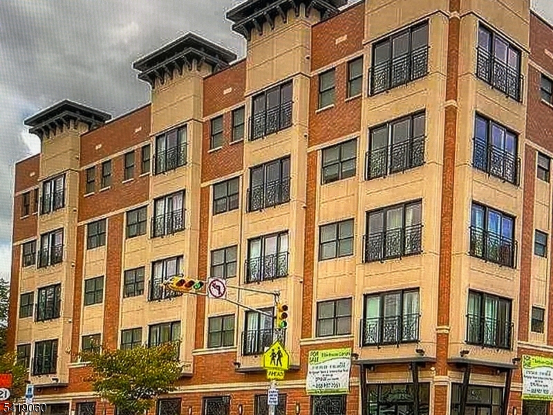 105 Broad Street Newark NJ 07104