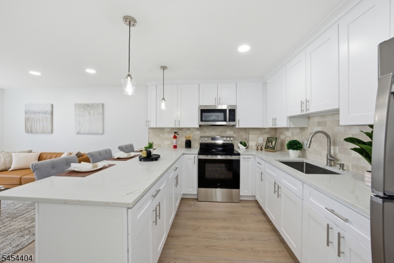 255 Tucker Avenue Union NJ 07083