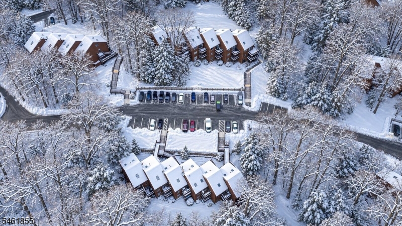 4 Davos Drive Vernon NJ 07462