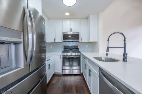 59 Carter Road Wanaque NJ 07420