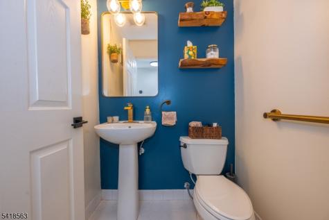 59 Carter Road Wanaque NJ 07420