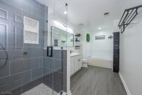 59 Carter Road Wanaque NJ 07420
