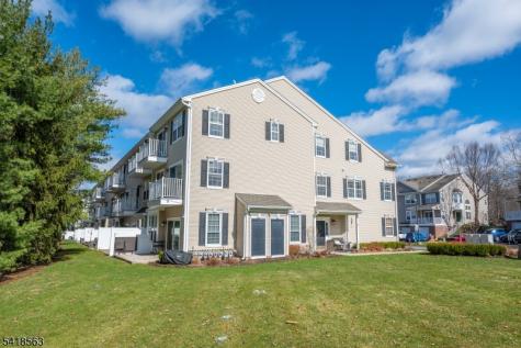 59 Carter Road Wanaque NJ 07420