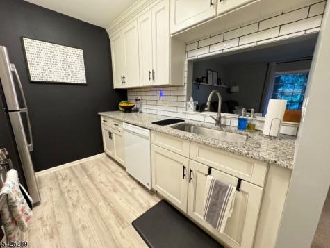 322 Stratford Place Bridgewater NJ 08805