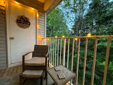 322 Stratford Place Bridgewater NJ 08805
