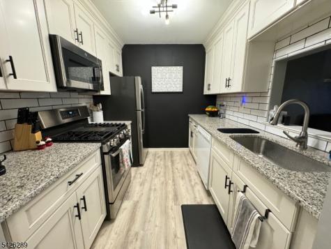 322 Stratford Place Bridgewater NJ 08805