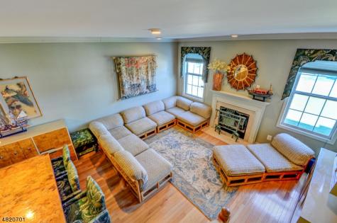 404 Manchester Drive Nutley NJ 07110
